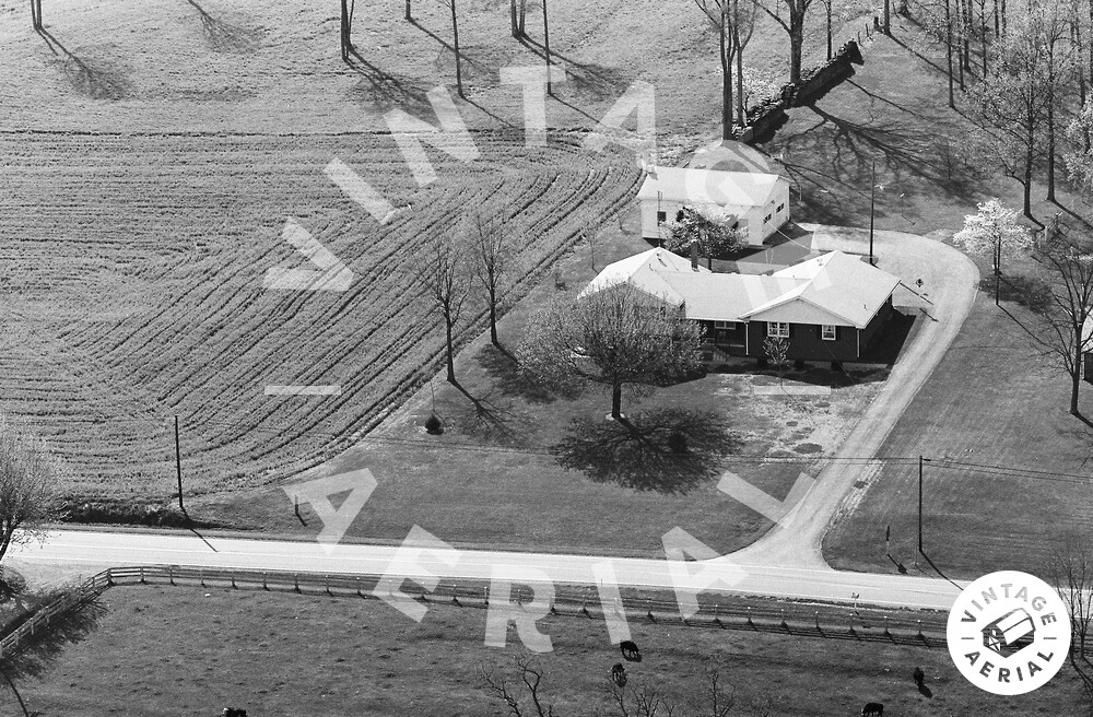 Vintage Aerial Kentucky Marion County 1982 33WMA28