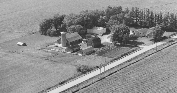 Vintage Aerial photo from 1996 in Fayette County, IA