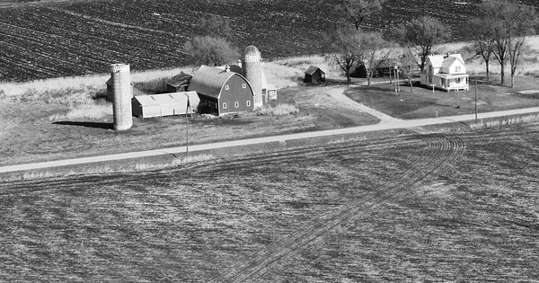 Vintage Aerial photo from 1987 in Sibley County, MN