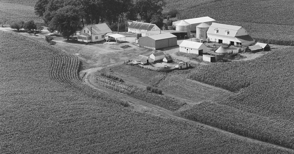 Vintage Aerial photo from 1983 in Mahaska County, IA