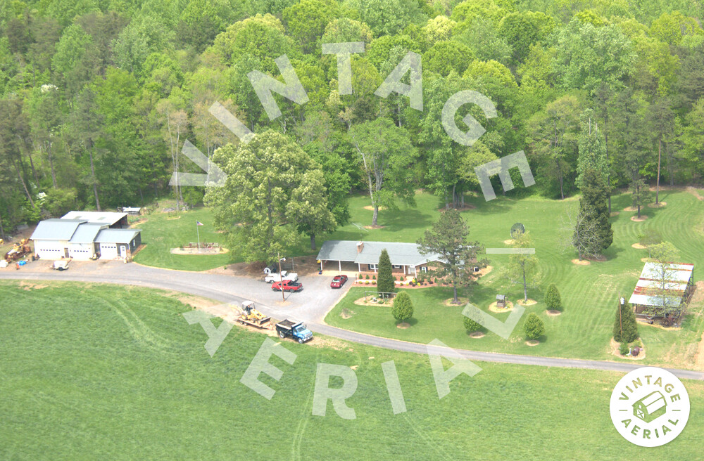 Vintage Aerial North Carolina Yadkin County 2005 NYA1664