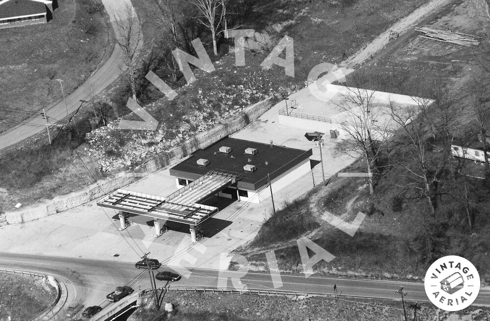 Vintage Aerial Kentucky Elliott County 2000 17OEL6