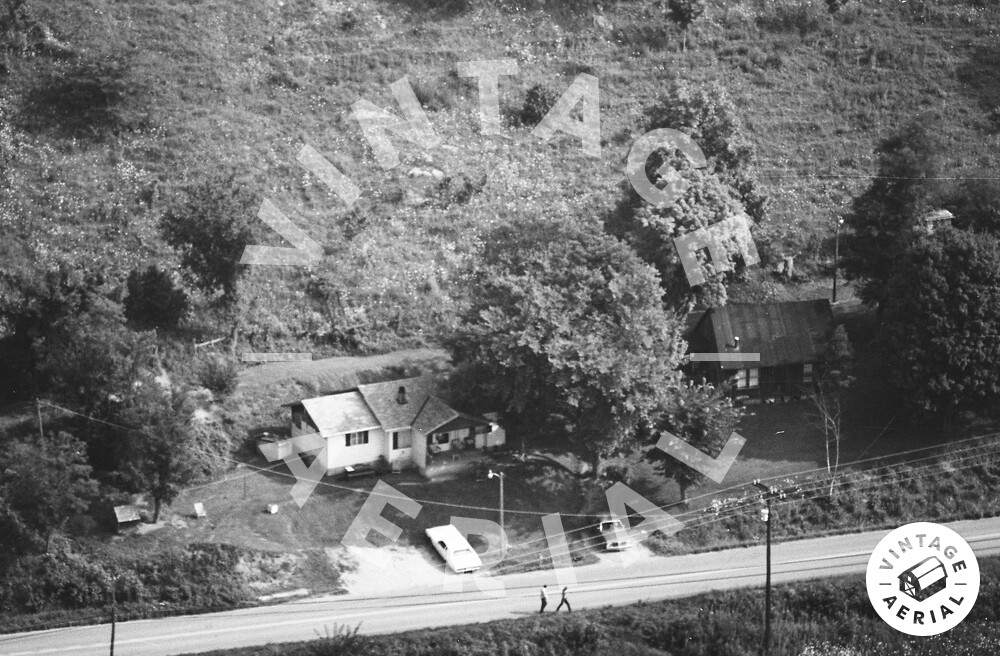 Vintage Aerial Kentucky Elliott County 1982 16WEL12