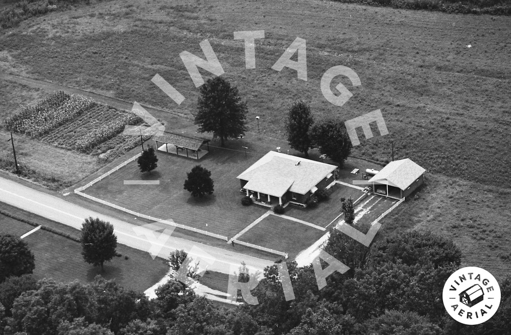 Vintage Aerial Kentucky Elliott County 1982 23WEL26