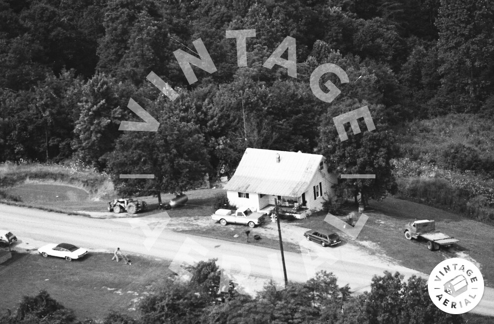 Vintage Aerial Kentucky Elliott County 1982 17WEL16