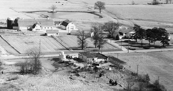 Vintage Aerial photo from 1990 in Livingston County, MO