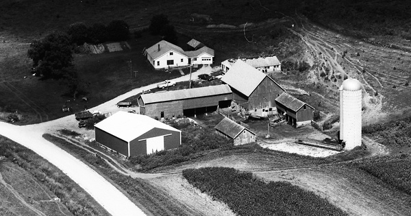 Vintage Aerial photo from 1983 in Jones County, IA