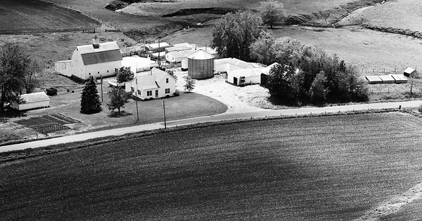 Vintage Aerial photo from 1976 in Jasper County, IA