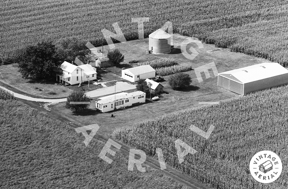 Vintage Aerial Illinois Logan County 1973 84LLO26