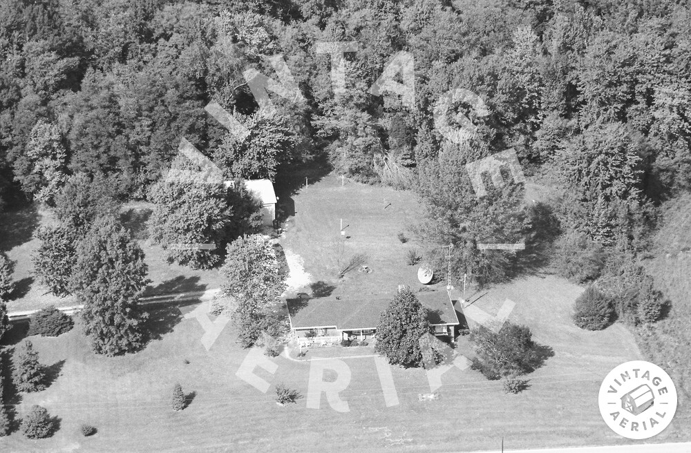 Vintage Aerial Indiana Spencer County 2005 103TSP34