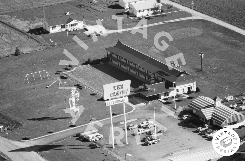 Vintage Aerial Illinois Effingham County 1984 31SEF24