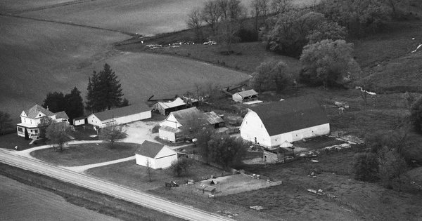 Vintage Aerial photo from 1989 in Muscatine County, IA