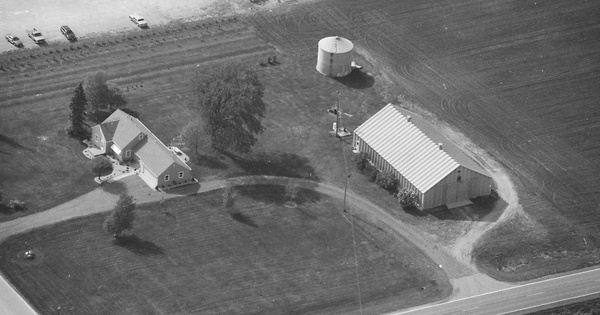 Vintage Aerial photo from 1998 in Blue Earth County, MN