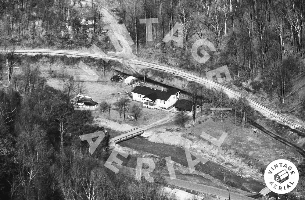 Vintage Aerial West Virginia Mingo County 1984 66GMI33