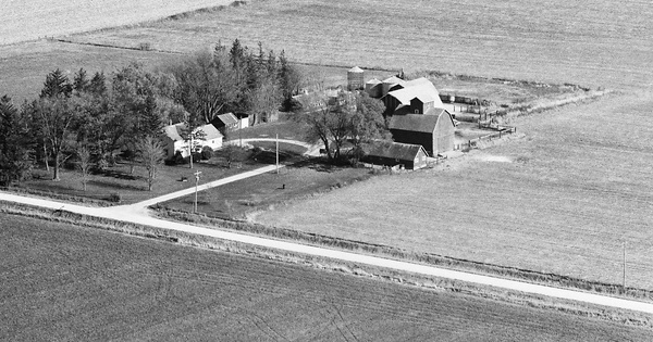 Vintage Aerial photo from 1990 in Buchanan County, IA