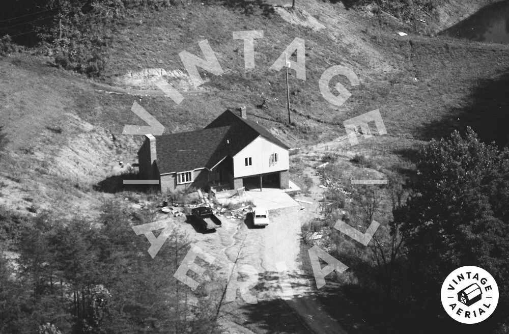 Vintage Aerial Kentucky Elliott County 1982 1WEL29