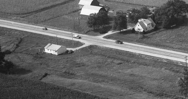 Vintage Aerial photo from 1990 in Clinton County, IA