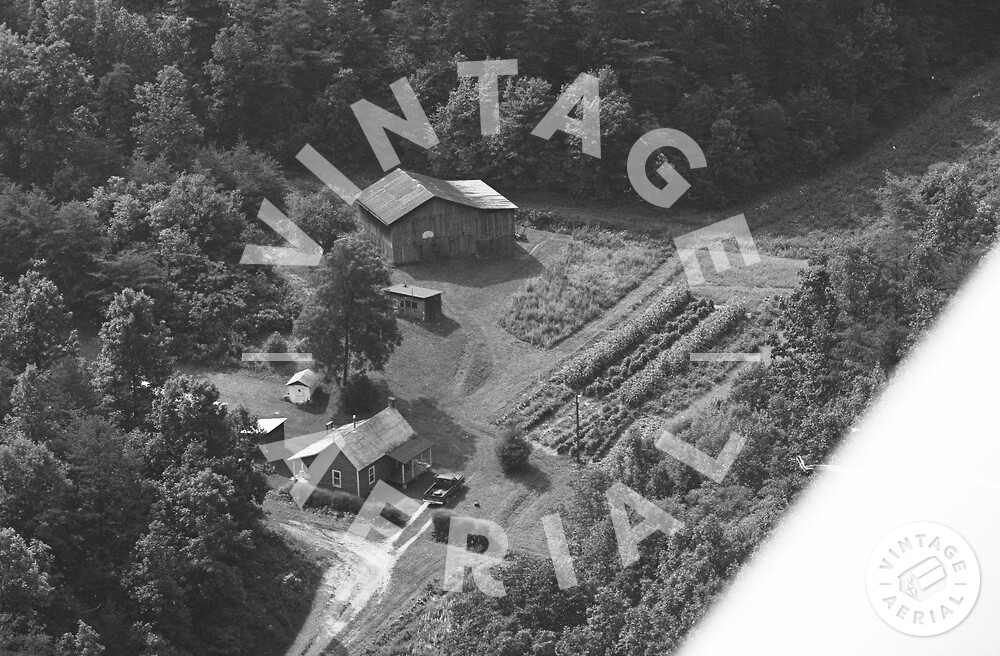 Vintage Aerial Kentucky Elliott County 1982 18WEL5