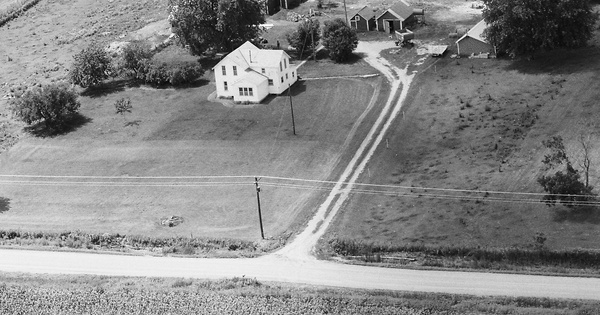 Vintage Aerial photo from 1985 in Howard County, IA