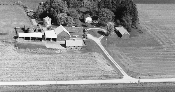 Vintage Aerial photo from 1987 in Bremer County, IA