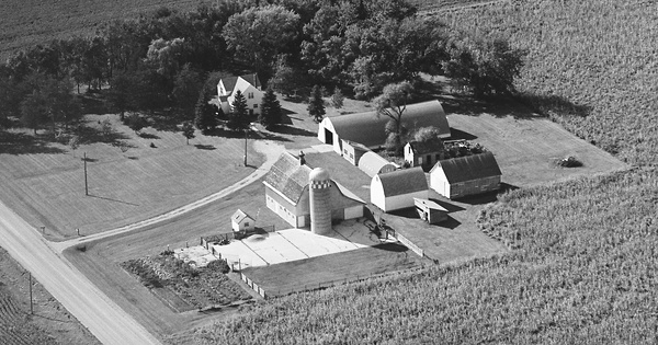Vintage Aerial photo from 1981 in Blue Earth County, MN