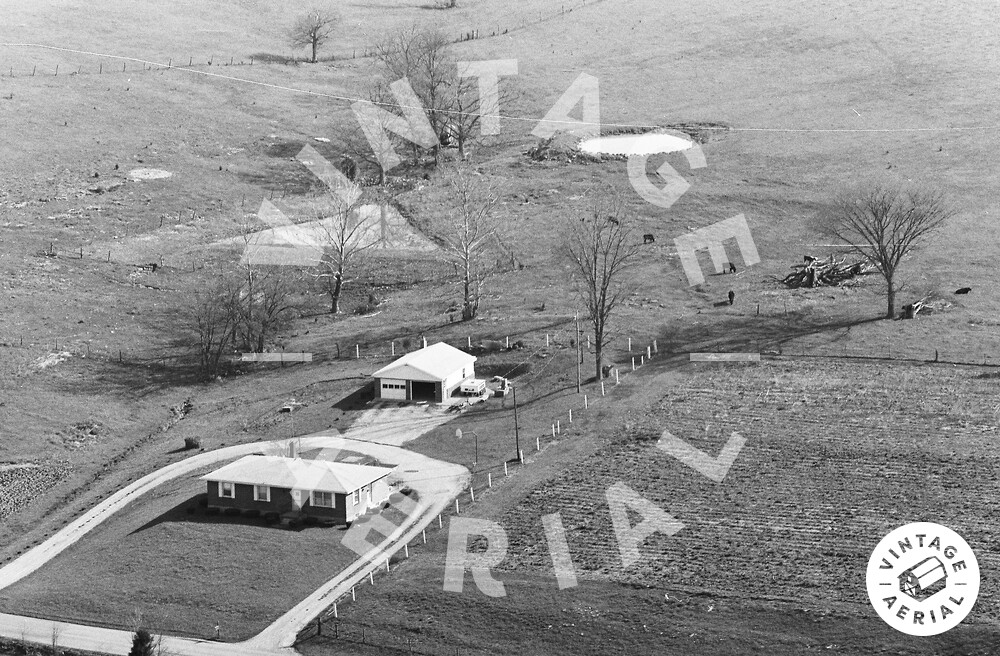 Vintage Aerial Kentucky Marion County 1982 8WMA15