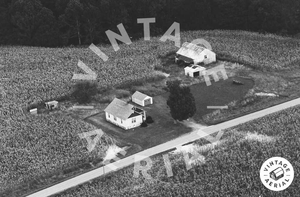 Vintage Aerial Kentucky Logan County 1983 34JLO29