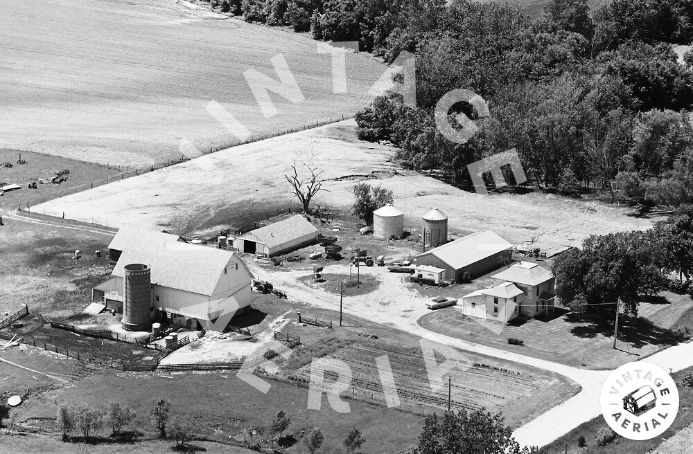 Vintage Aerial Iowa Linn County 1972 24PLI12