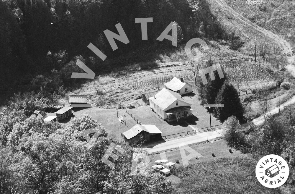 Vintage Aerial Kentucky Lawrence County 1982 24WLAW34