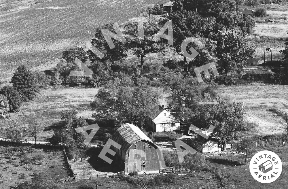 Vintage Aerial Illinois Clay County 1975 13DCL20