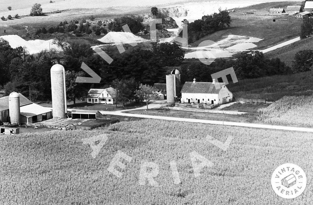 Vintage Aerial Iowa Jones County 1972 3PJO34