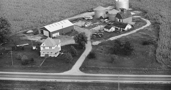 Vintage Aerial photo from 1982 in Black Hawk County, IA