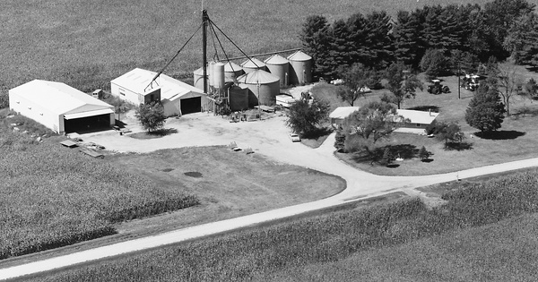 Vintage Aerial photo from 1984 in Fayette County, IA