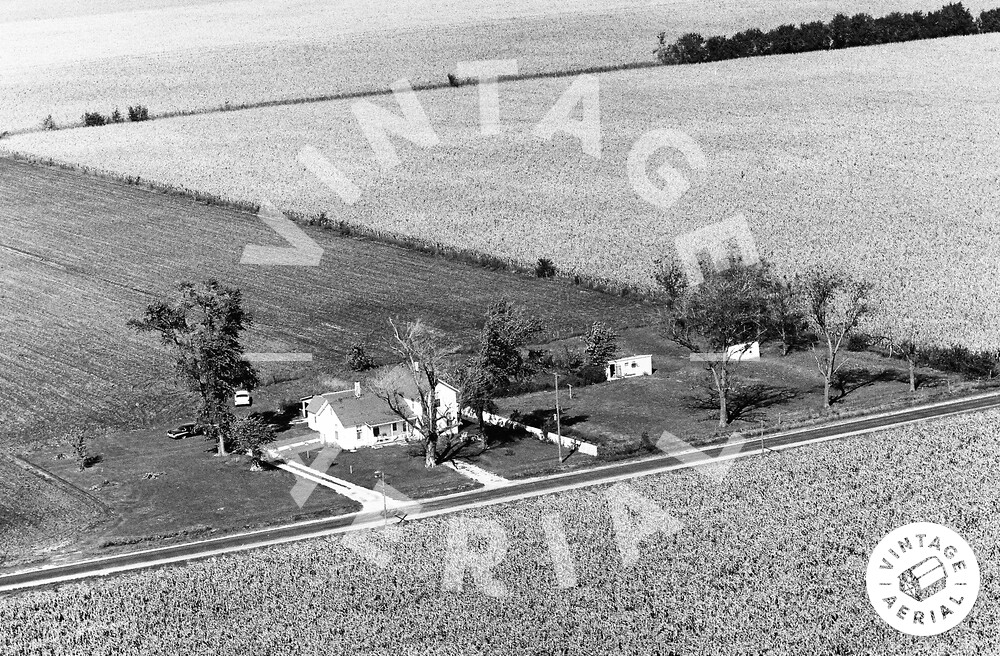 Vintage Aerial Illinois Douglas County 1966 34FDO28