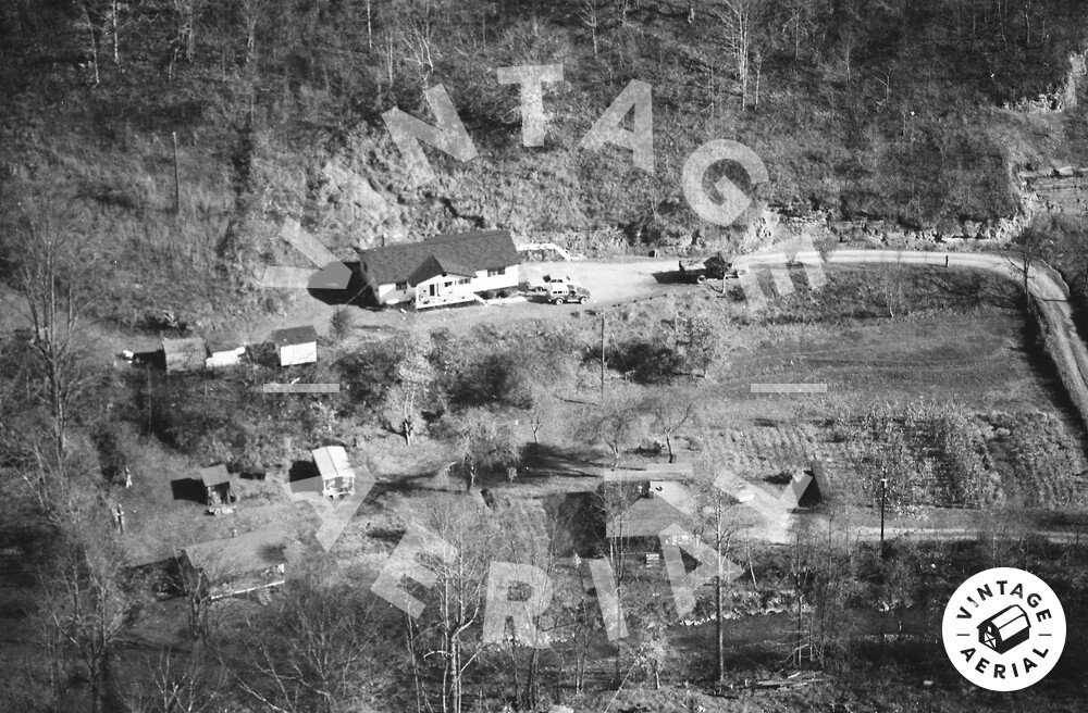 Vintage Aerial | Kentucky | Pike County | 1984 | 33-LPK-19