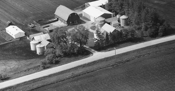 Vintage Aerial photo from 1996 in Winneshiek County, IA