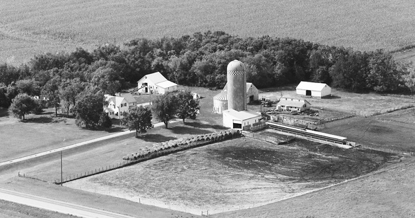 Vintage Aerial photo from 1985 in Clay County, SD