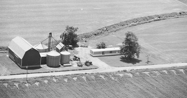 Vintage Aerial photo from 1980 in Gratiot County, MI