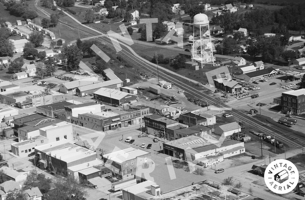 Vintage Aerial Iowa Winneshiek County 1996 17EWI26
