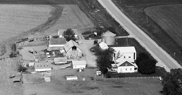 Vintage Aerial photo from 1991 in Cedar County, IA