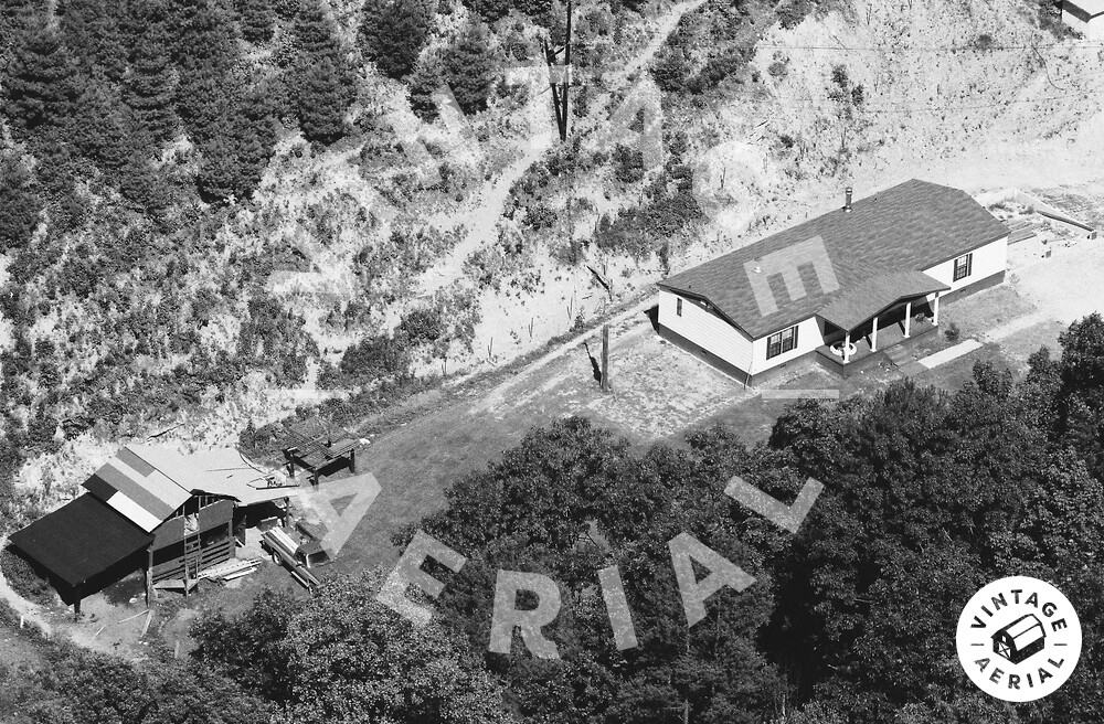 Vintage Aerial Kentucky Martin County 1984 39LMR10