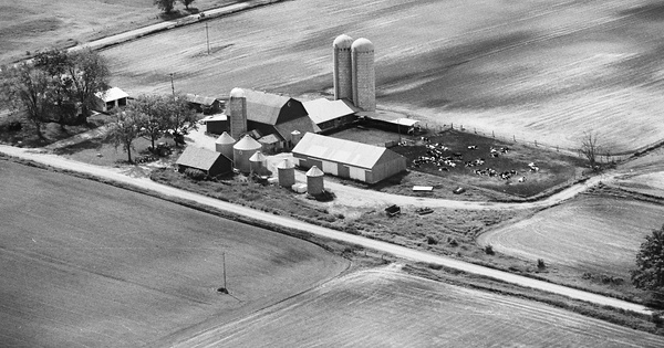 Vintage Aerial photo from 1980 in Clinton County, MI