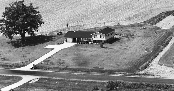 Vintage Aerial photo from 1983 in Clay County, IL