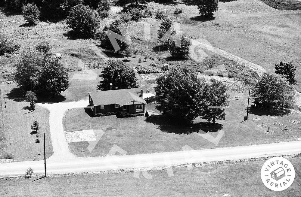Vintage Aerial Pennsylvania Venango County 1982 19HVE33