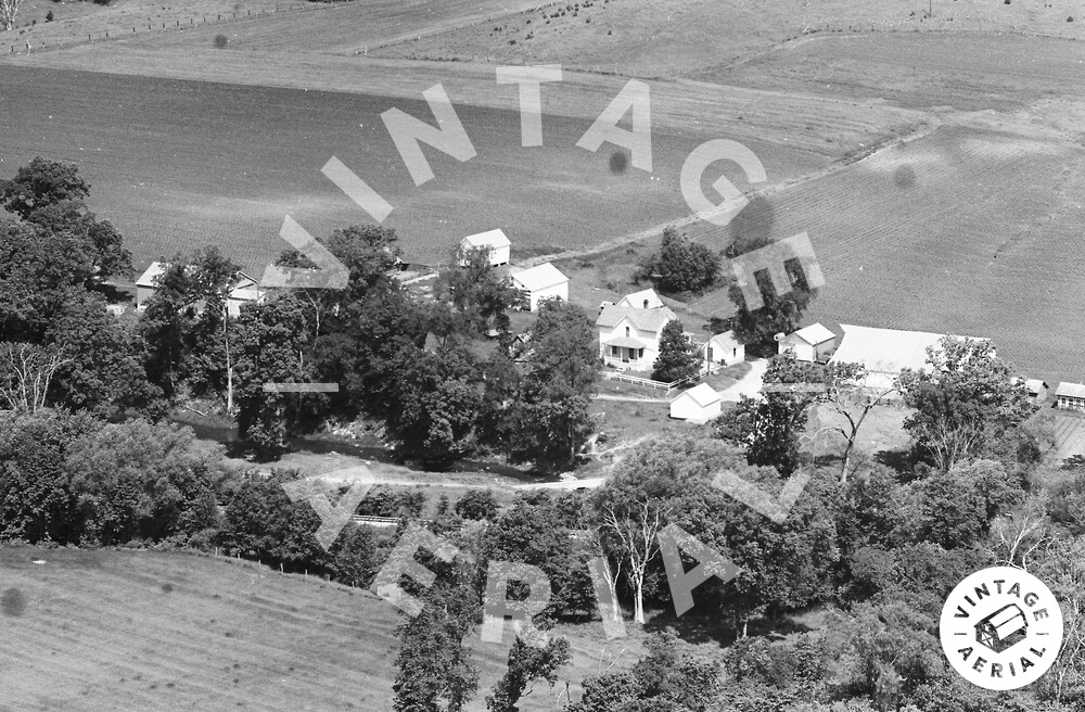 Vintage Aerial Iowa Winneshiek County 1976 17HWI24