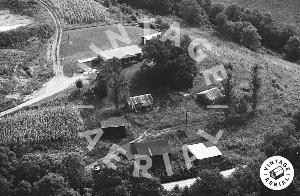 Vintage Aerial Kentucky Elliott County 1982 17WEL29