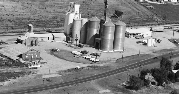 Vintage Aerial photo from 1982 in Reno County, KS