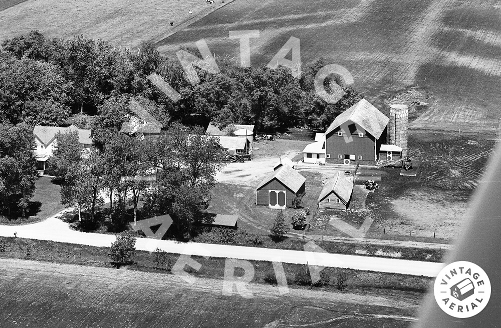 Vintage Aerial Iowa Fayette County 1971 15IFA17